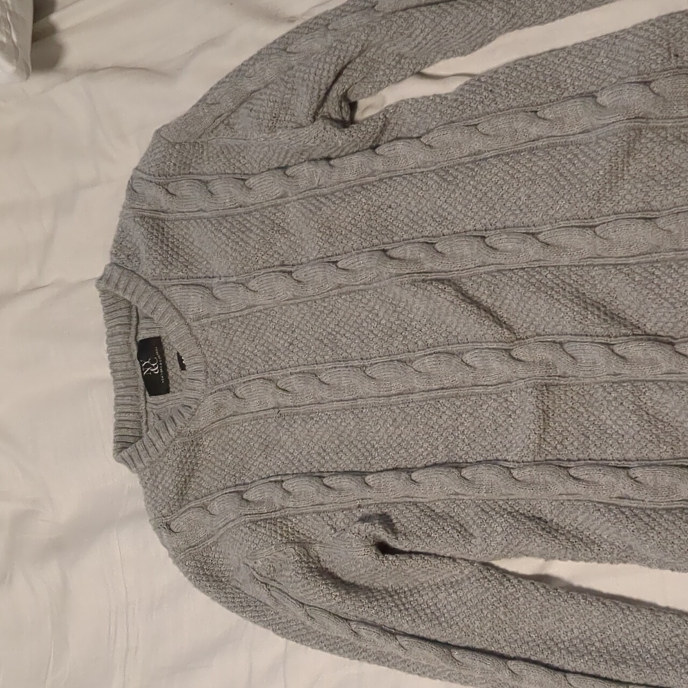 NY&C sweater